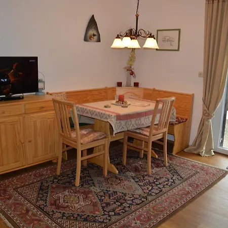 Ferienwohnung Obwegeser Ubersaxen