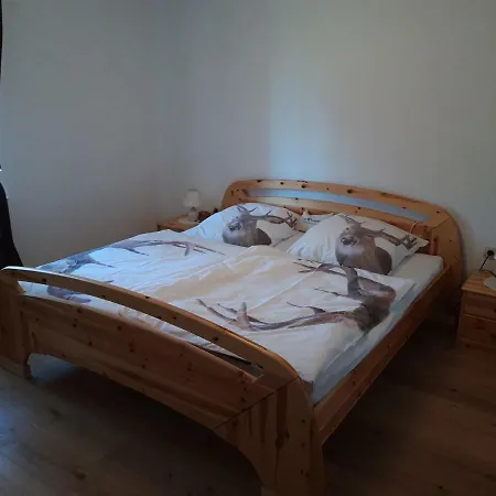 Ferienwohnung Obwegeser * Ubersaxen